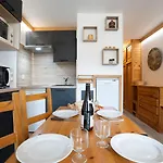Asters 322 Batiment A1 By Interhome Apartament